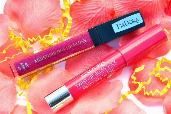lip gloss y lipstick de Isadora productos que componen nueva colección de maquillaje