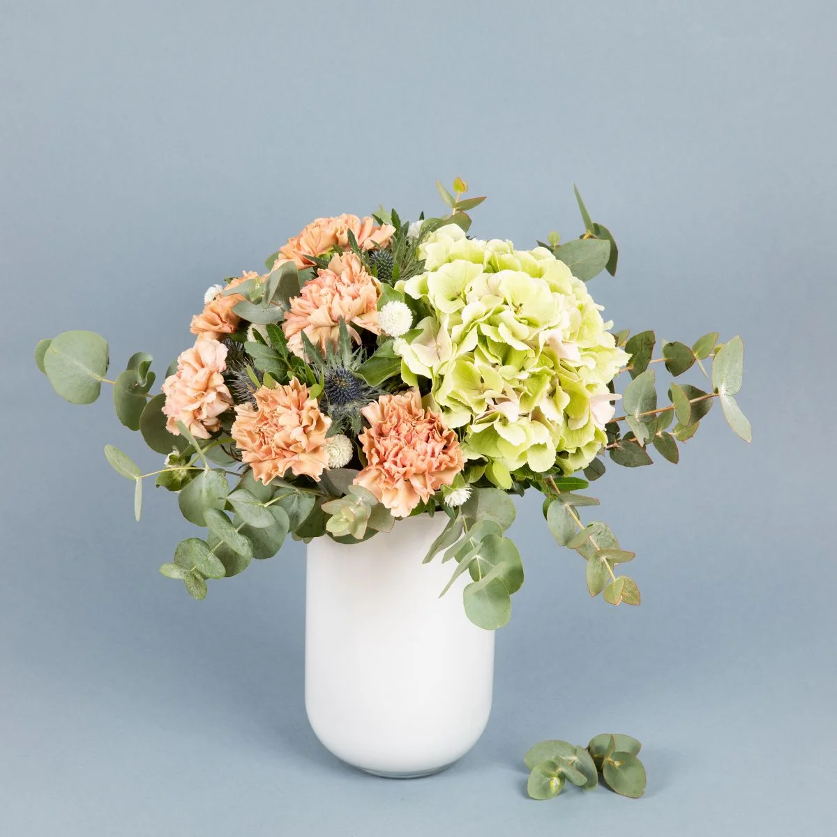 ramo de flores con claveles para que la casa huela bien