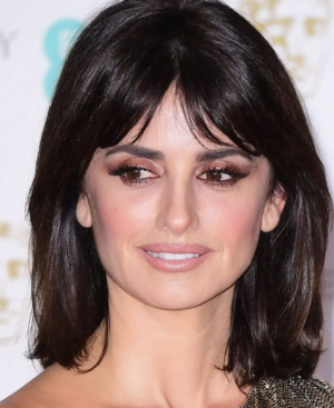 Penélope Cruz con pestañas postizas